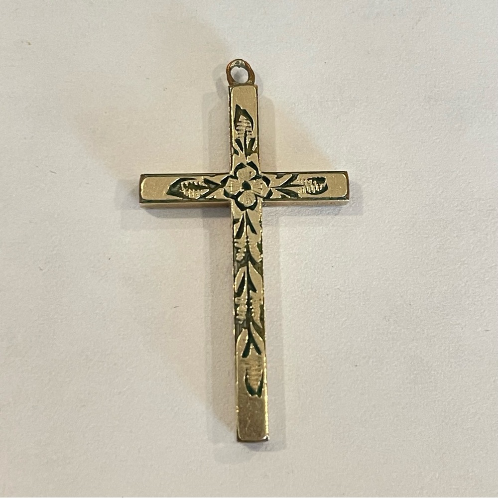 Vintage 12k Gold Filled Floral Religious Pendant Cross Necklace Engraved Design
